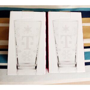 T-Mobile 2024 Christmas Holiday 16 OZ Glasses Snowflakes 2 Glasses New